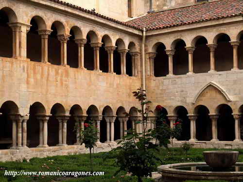 ÁNGULO SURESTE DEL CLAUSTRO